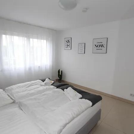 Diana Apartment